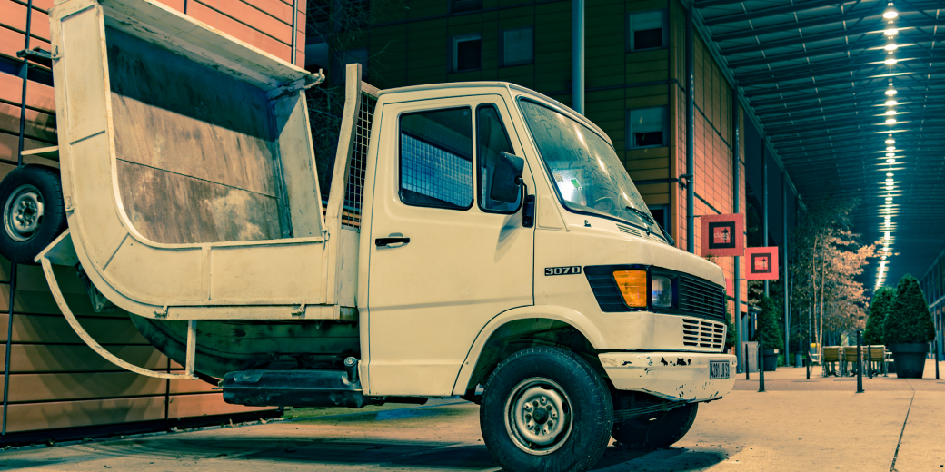 dhs-grfx-truck